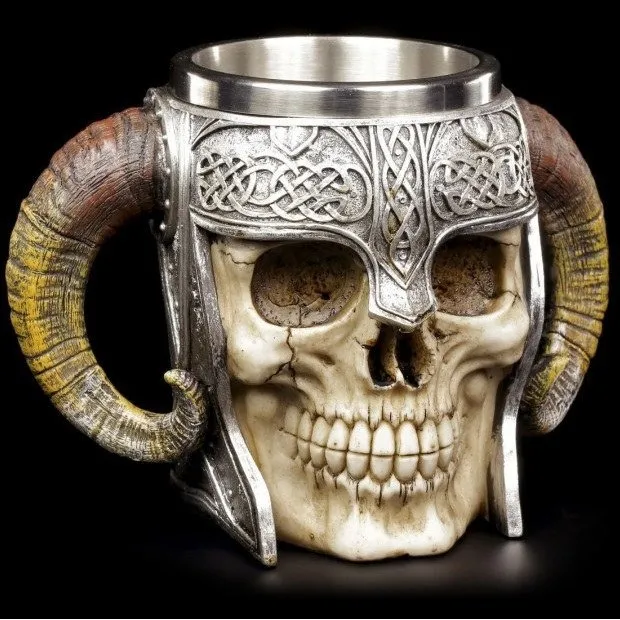 Kufel Czaszka Wikinga