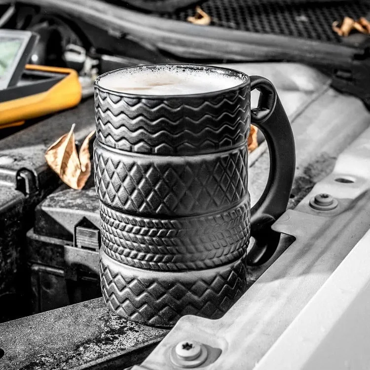 Kubek Opony z Kluczem