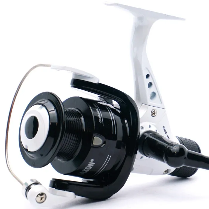 Kołowrotek Jaxon Piano VM 400 na SPŁAWIK