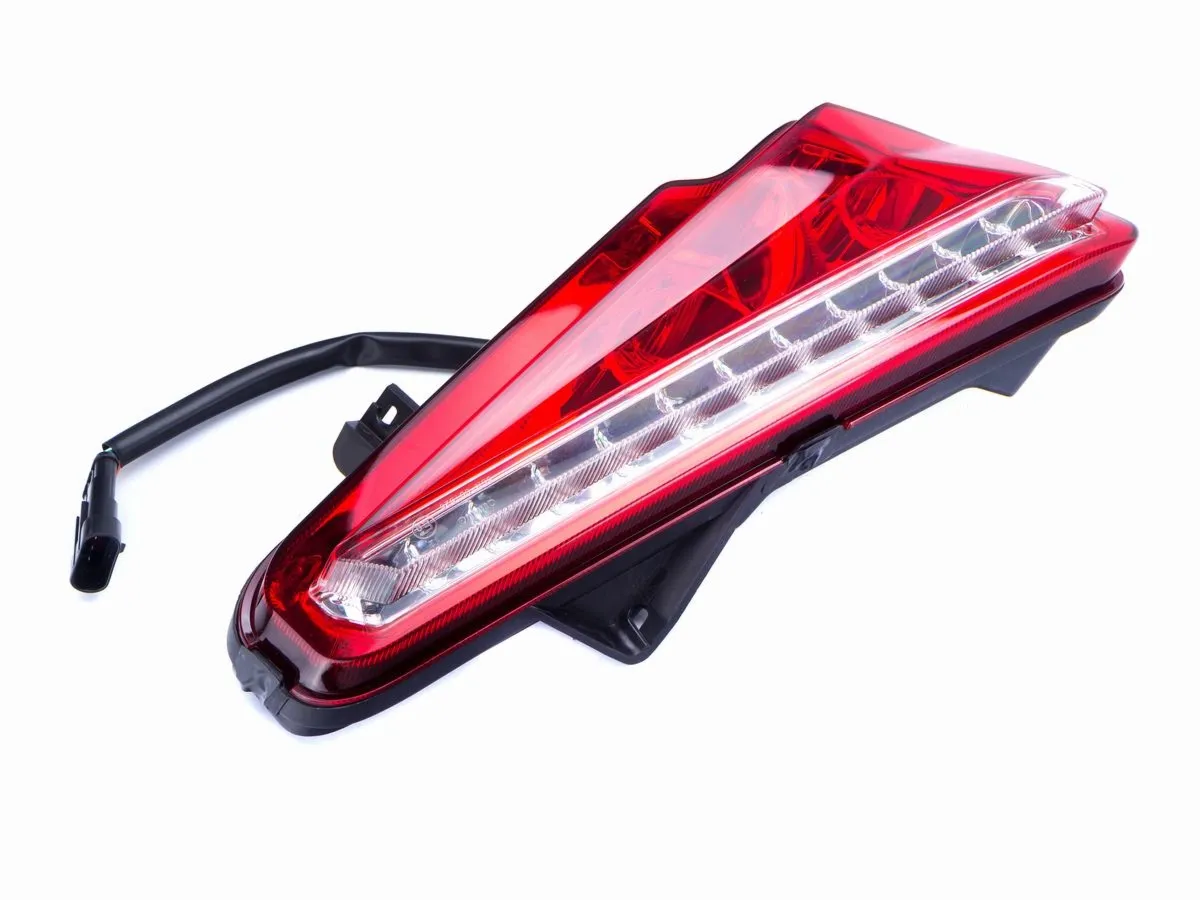 Lampa tylna SILVERBLADE 125 L