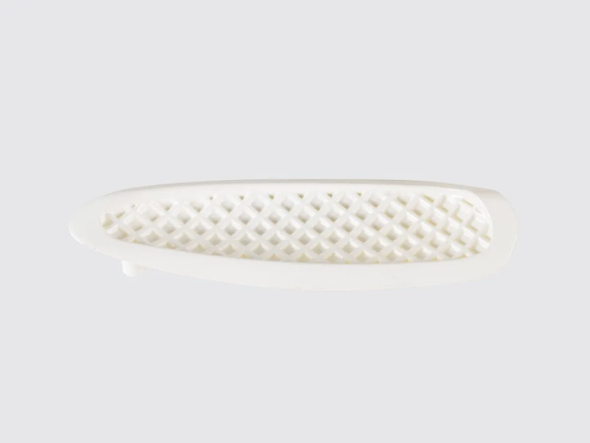 Atrapa wlotu powietrza osłony kierownicy L GRANDE/13 biała