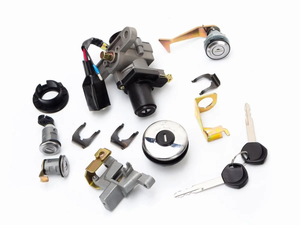 Stacyjka + zest.zamków MAXI125R