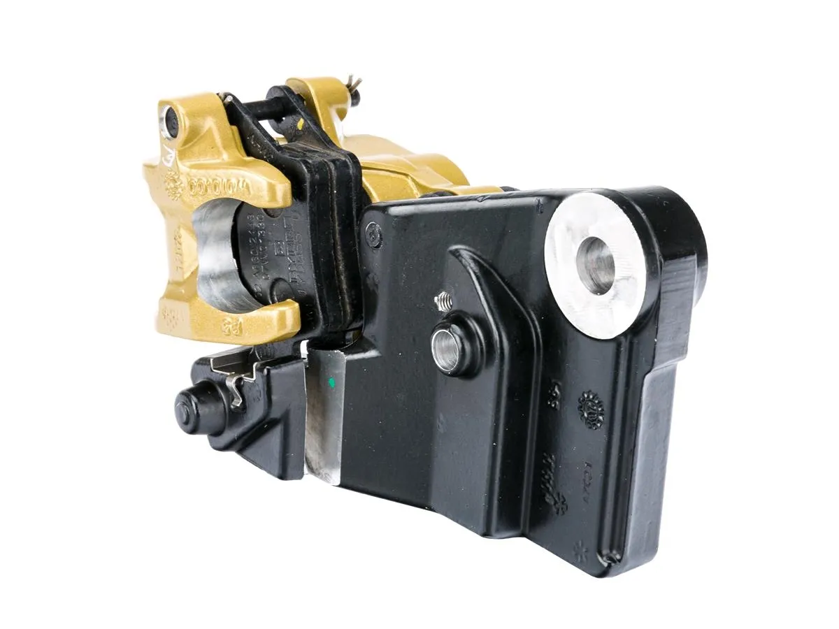 Zacisk hamulca tylnego Dominar400