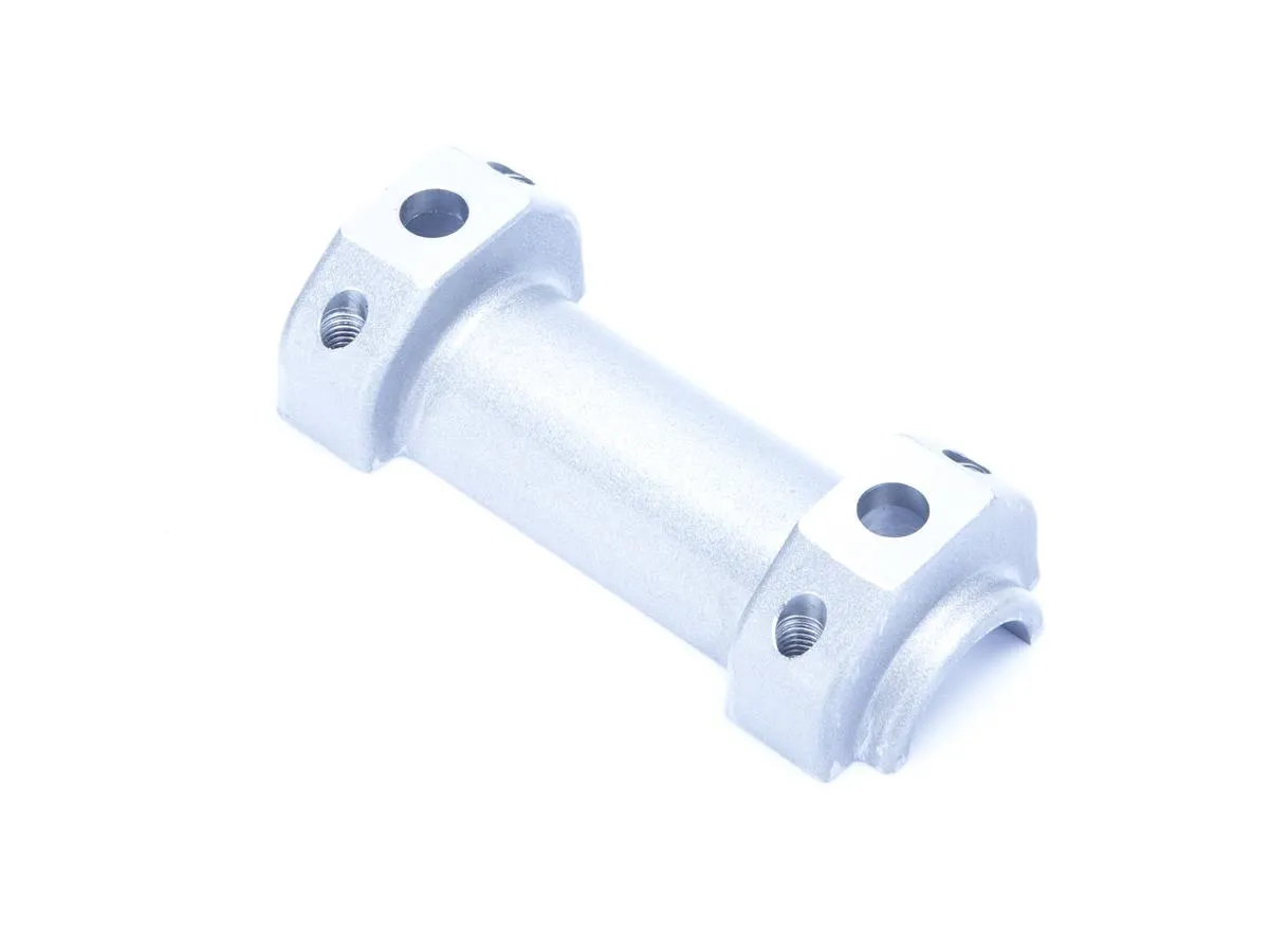 Mocowanie rury kierownicy dolne ADV250