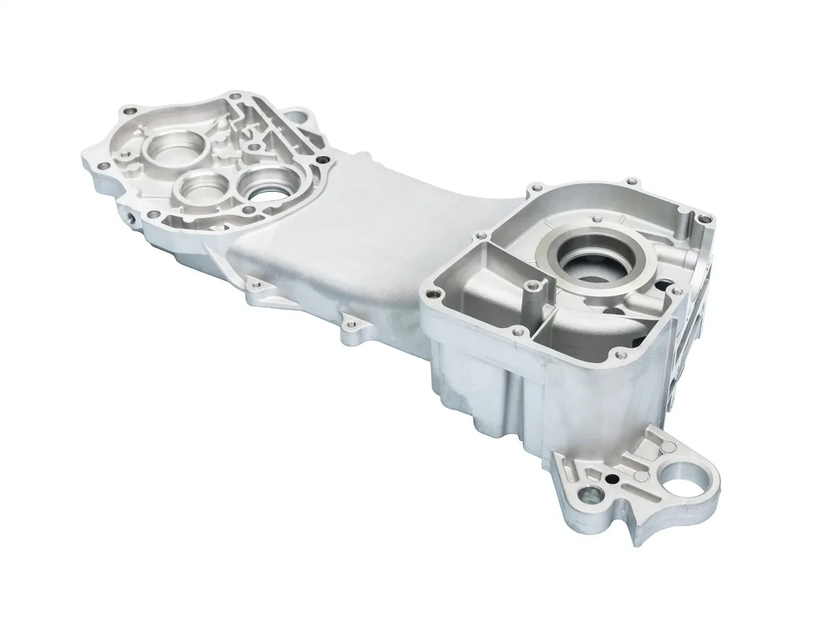 Karter skrzyni korbowej L 747/18 /43cm/