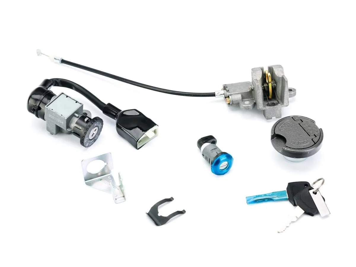 Stacyjka+zestaw zamków TOPS RS