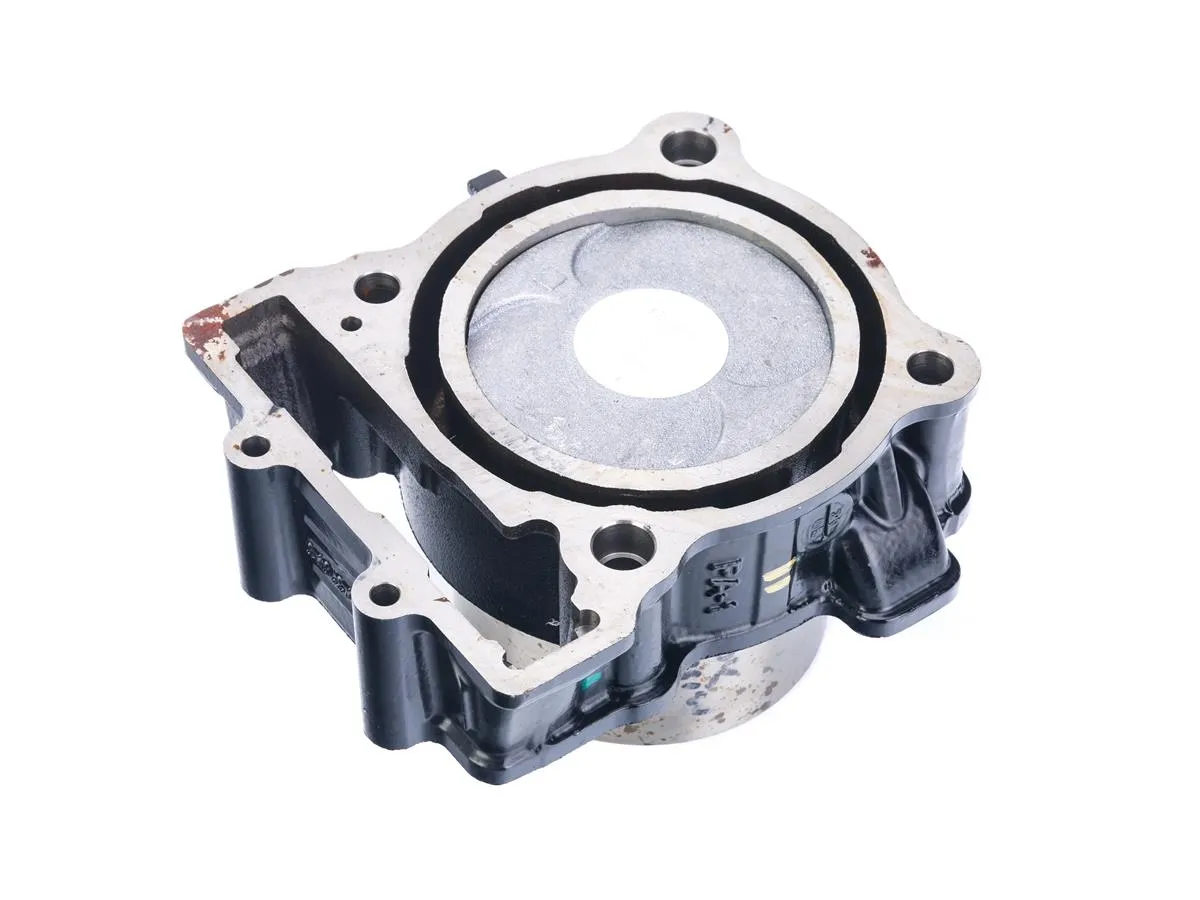 Cylinder+tłok+pierścienie Bruzer400