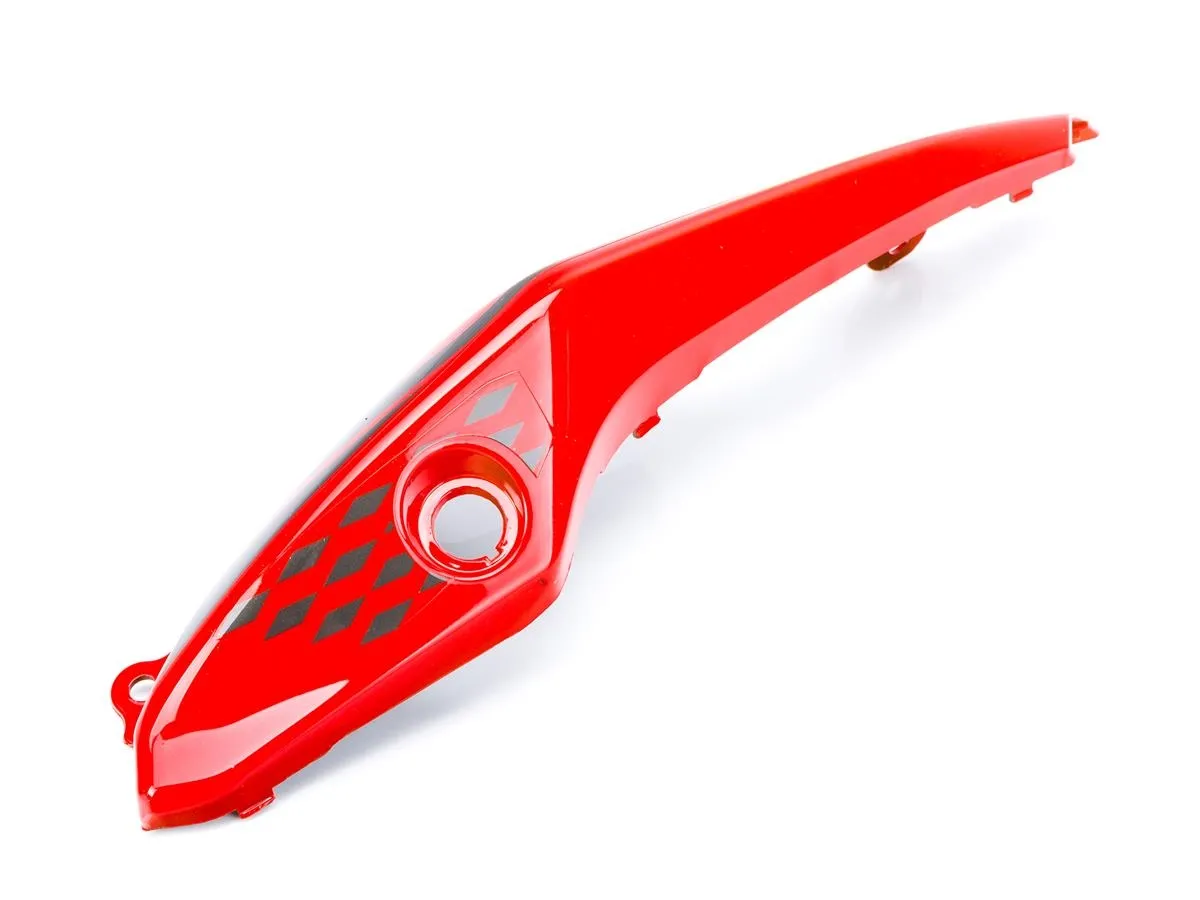 Osłona boczna L DIVISION125FI/17 czerw