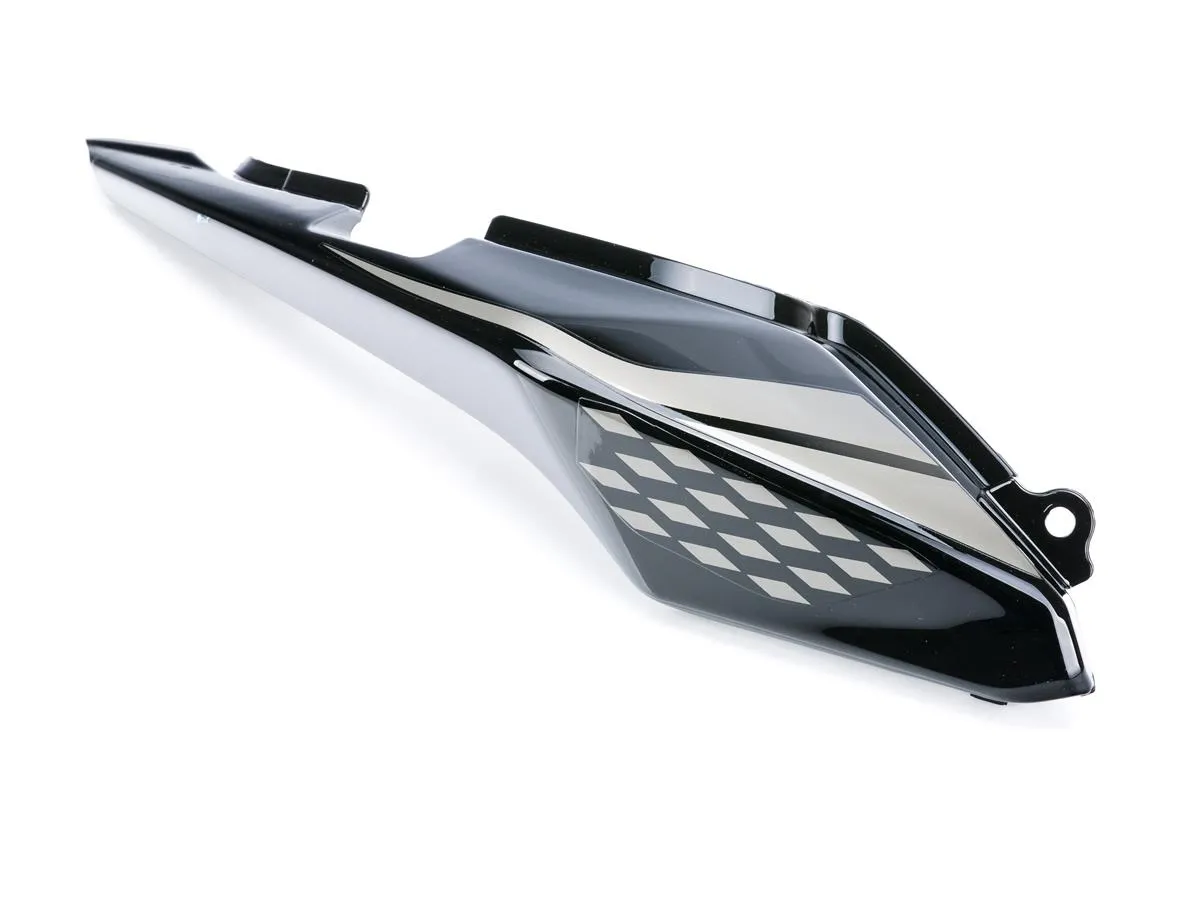 Osłona boczna P DIVISION125FI/17 czarna