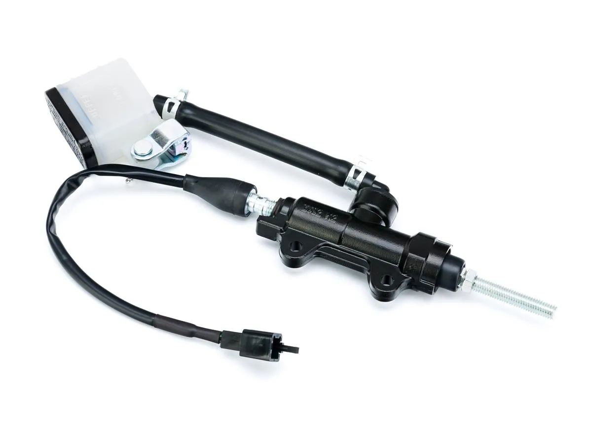 Pompa hamulca tylnego UM CLASSIC125