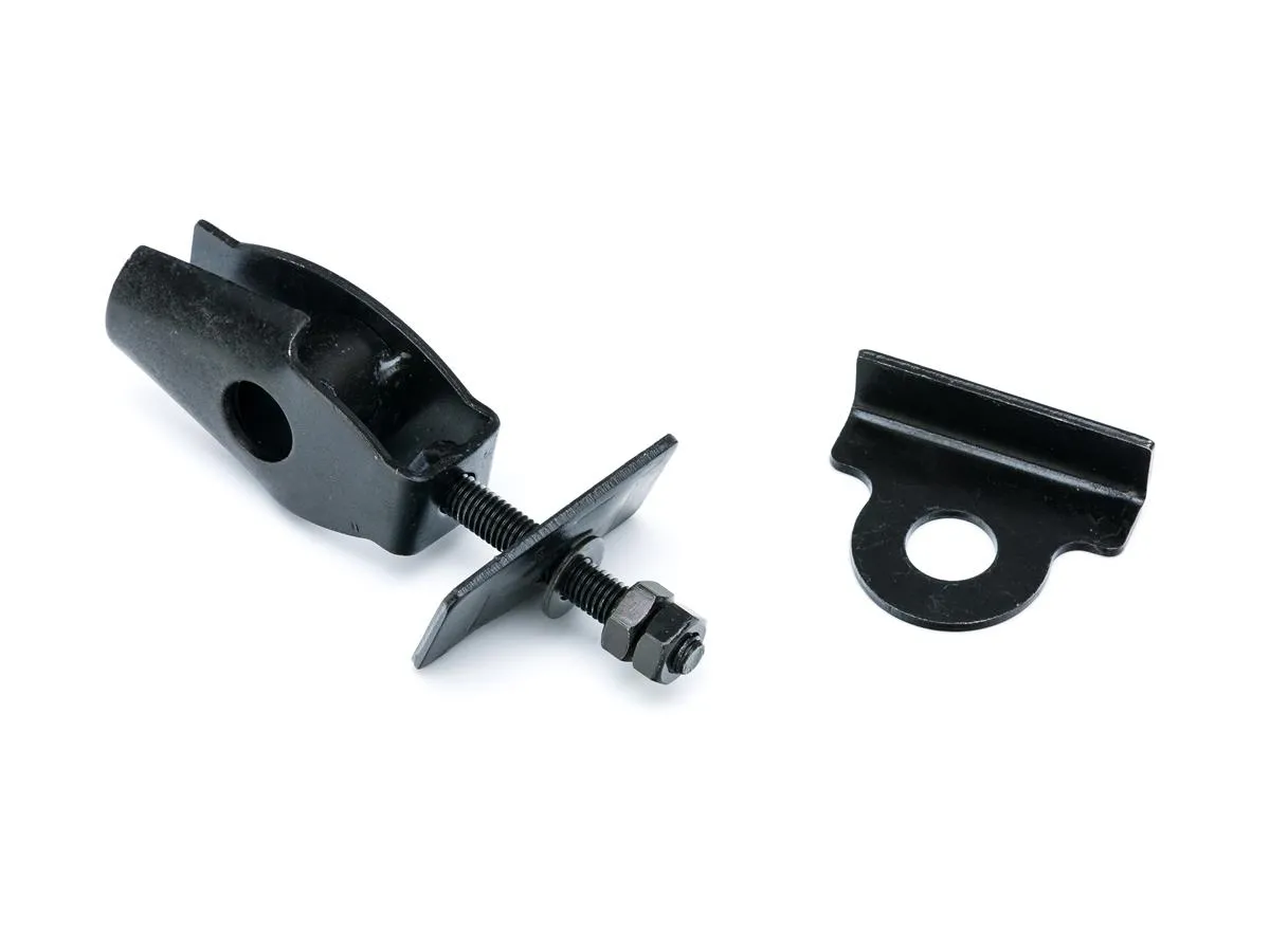 Napinacz łańcucha napędowego UM SPORT125