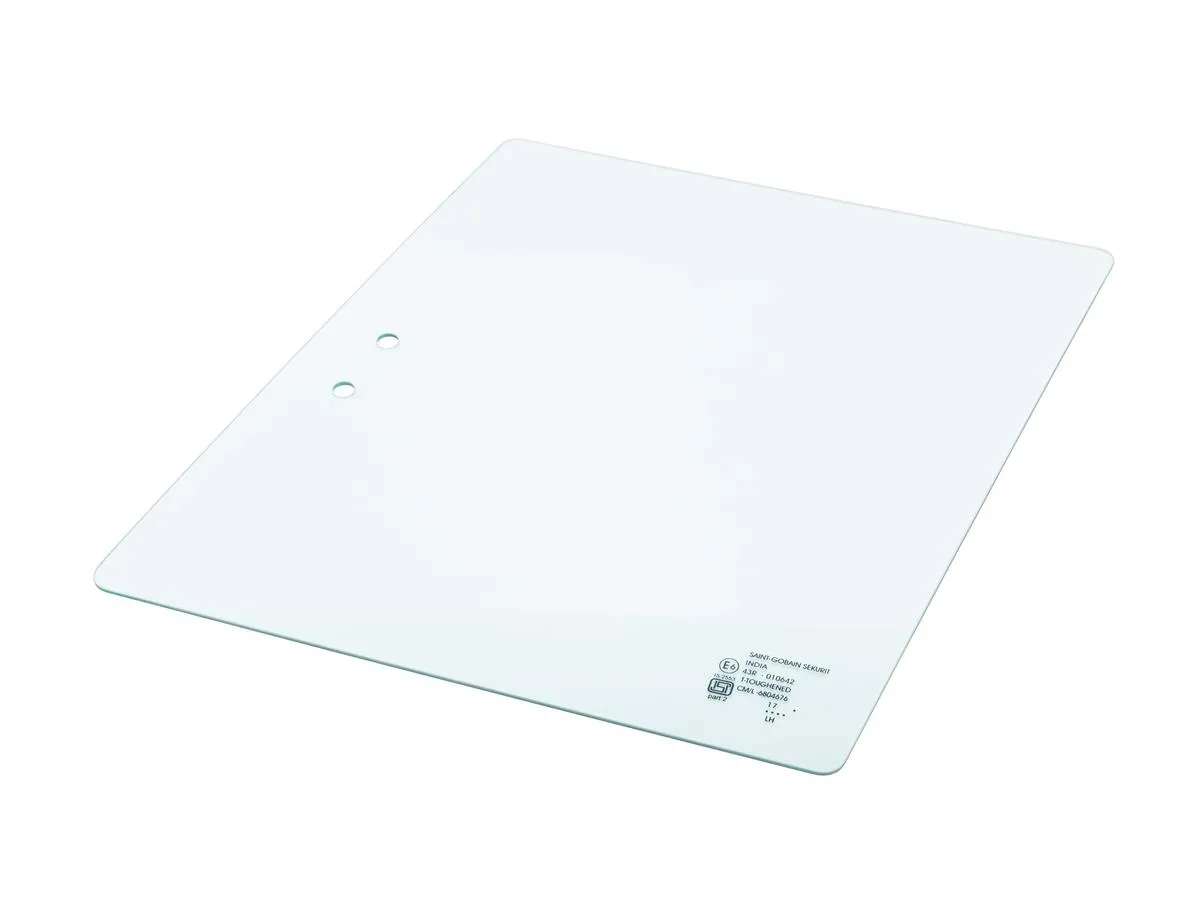 Szyba drzwi tylnych L (cz.przednia) QUTE