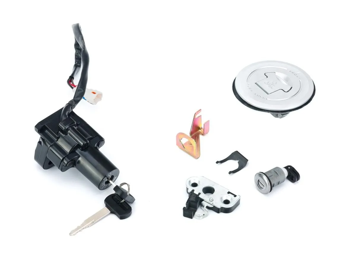 Stacyjka + zest.zamków ADV530