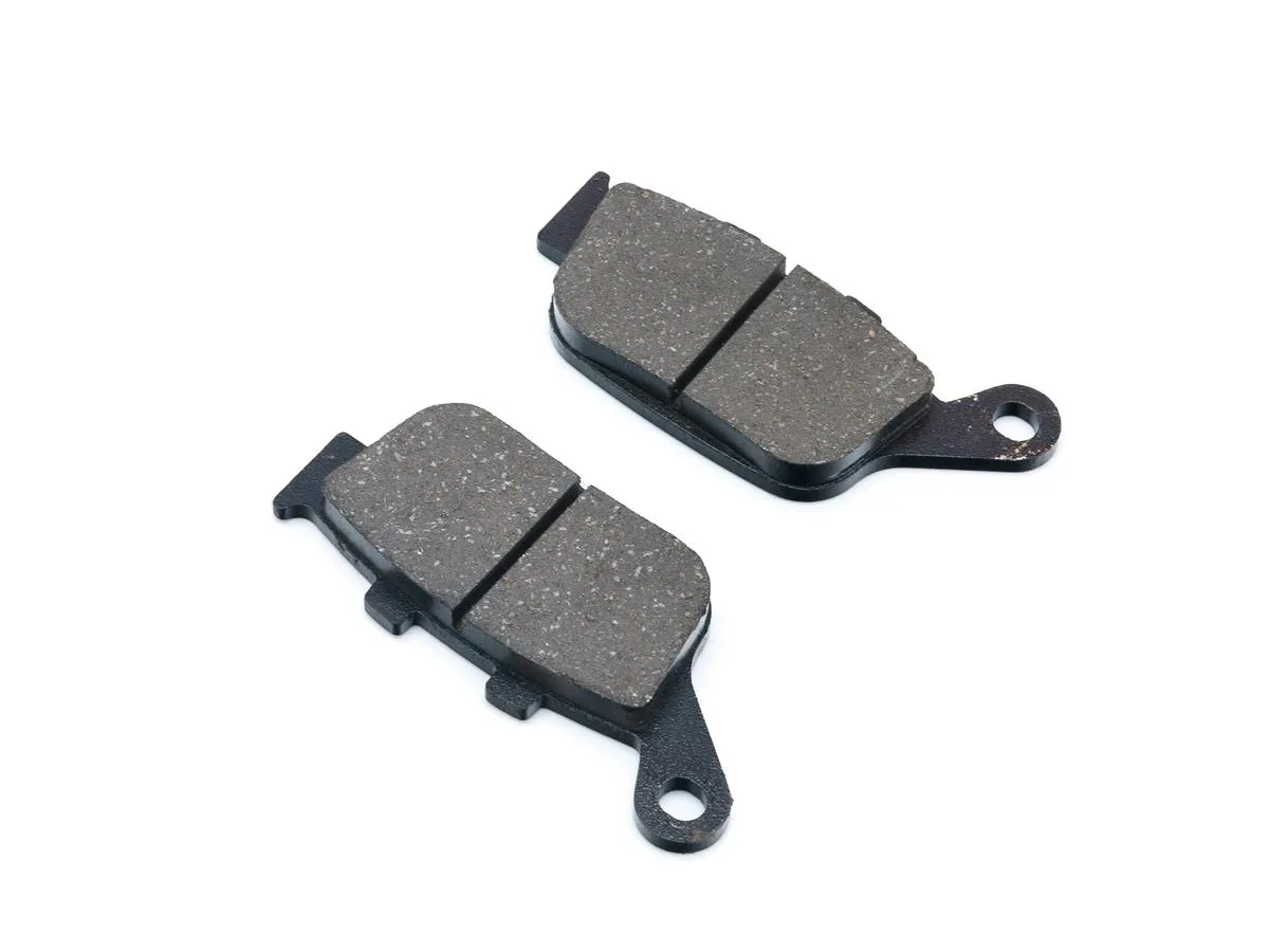 Klocki hamulca (18) tył ADV530