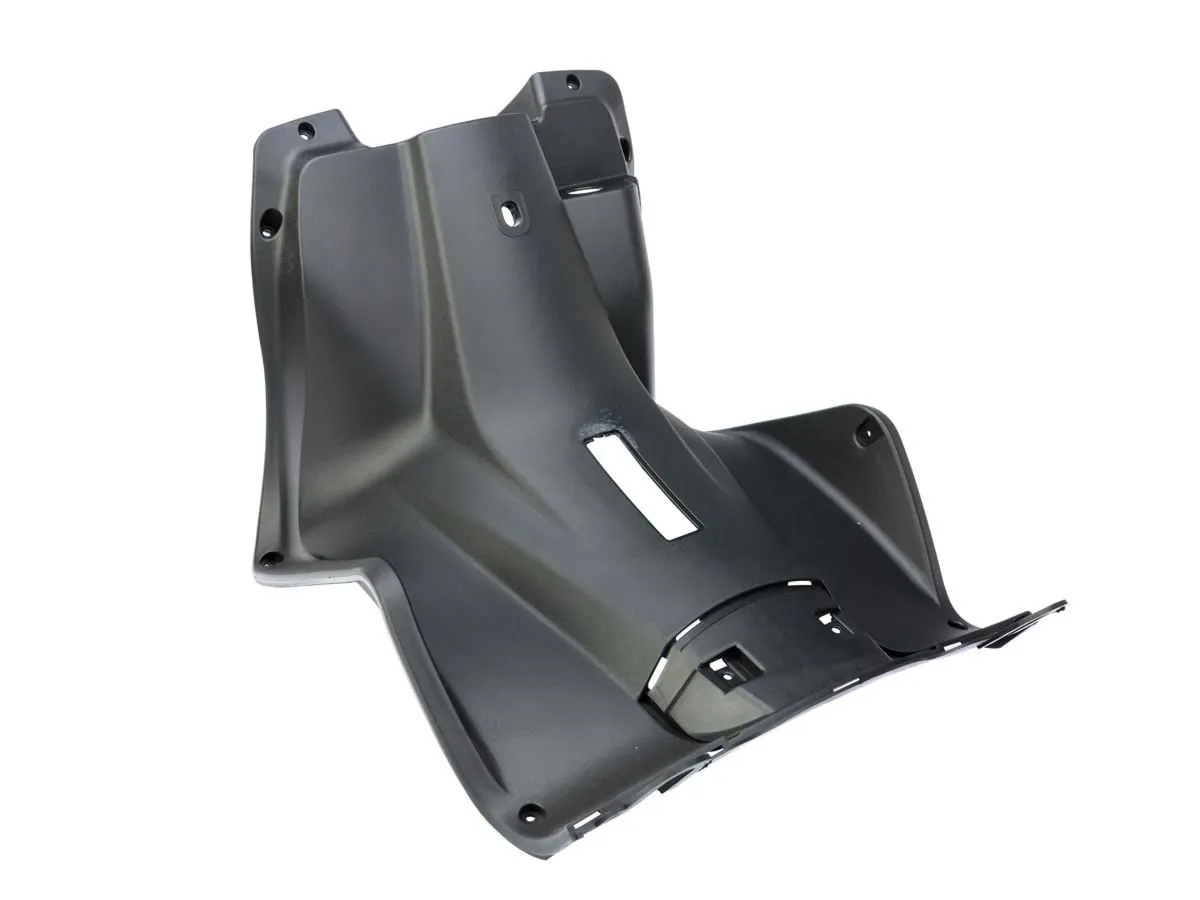 Osłona przednia wewn 747/18