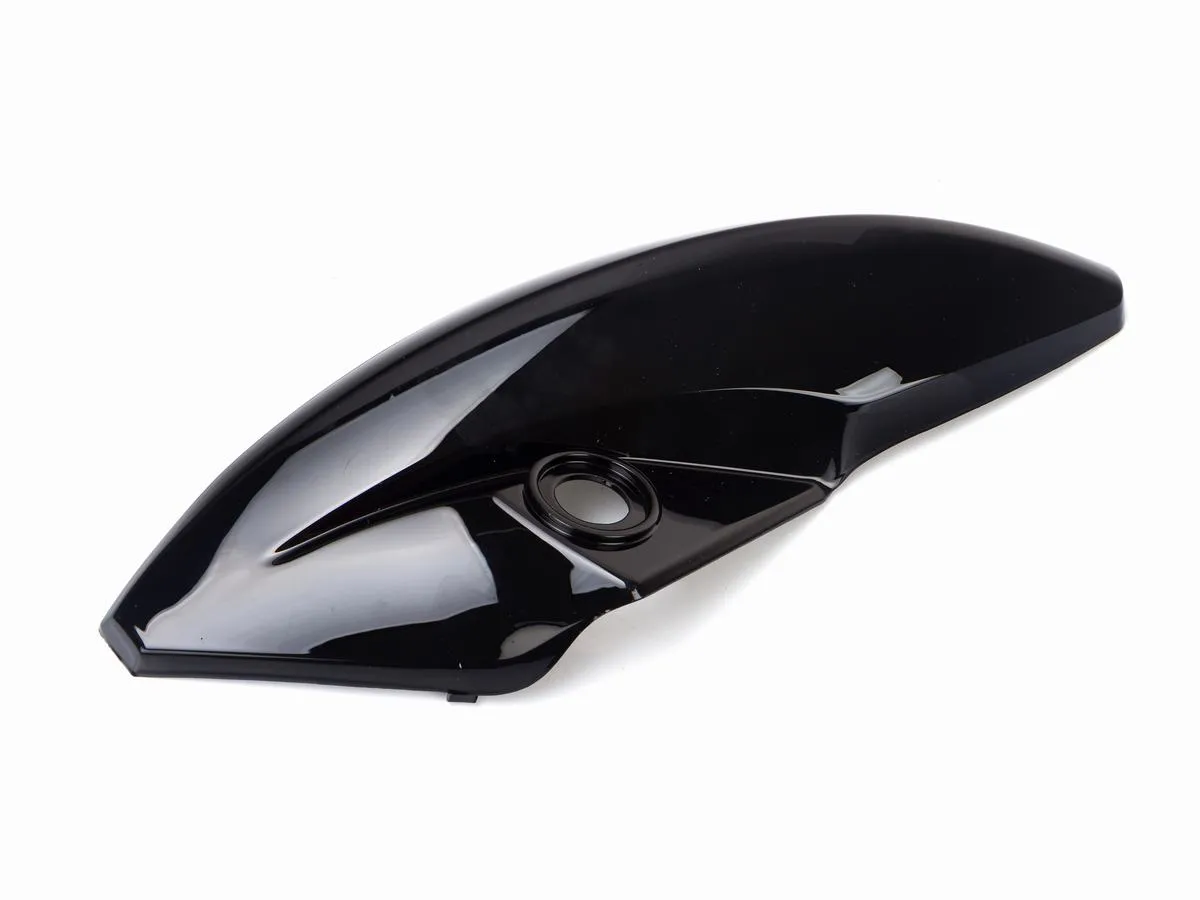 Osłona boczna lampy przedniej L R125 CVT czarna