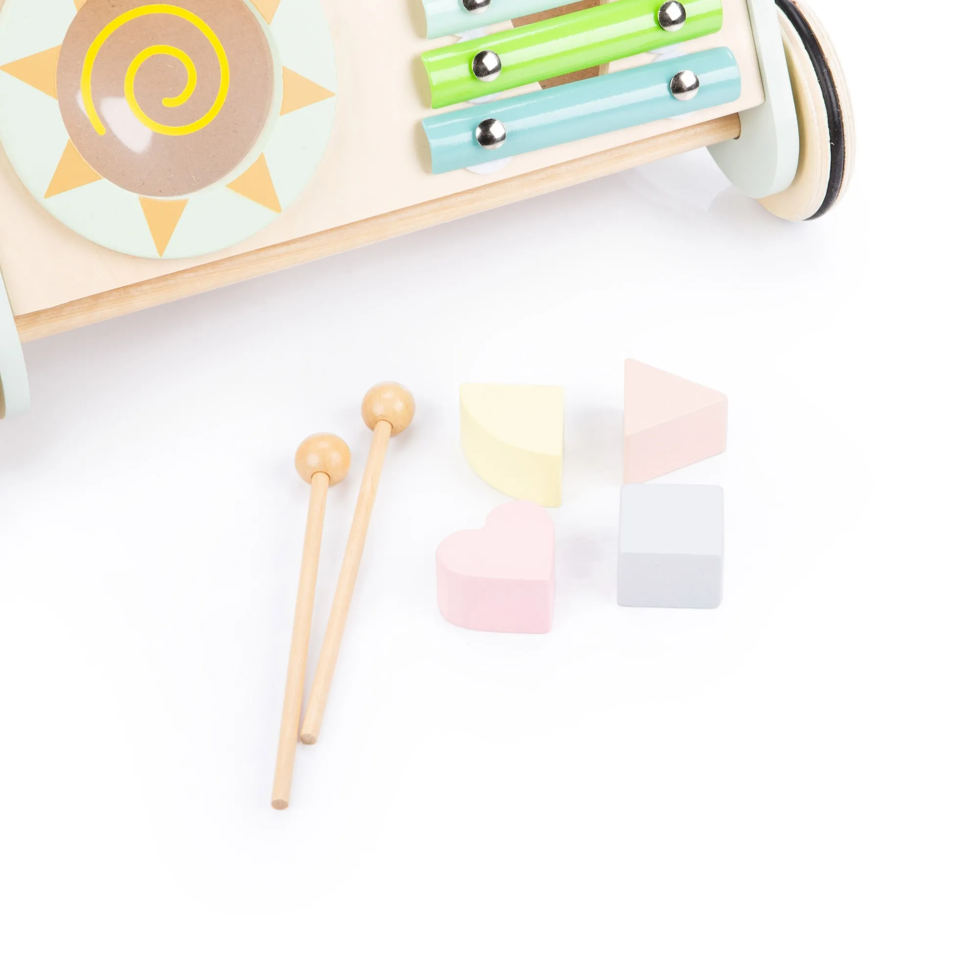 Drewniany chodzik manipulacyjny zielony