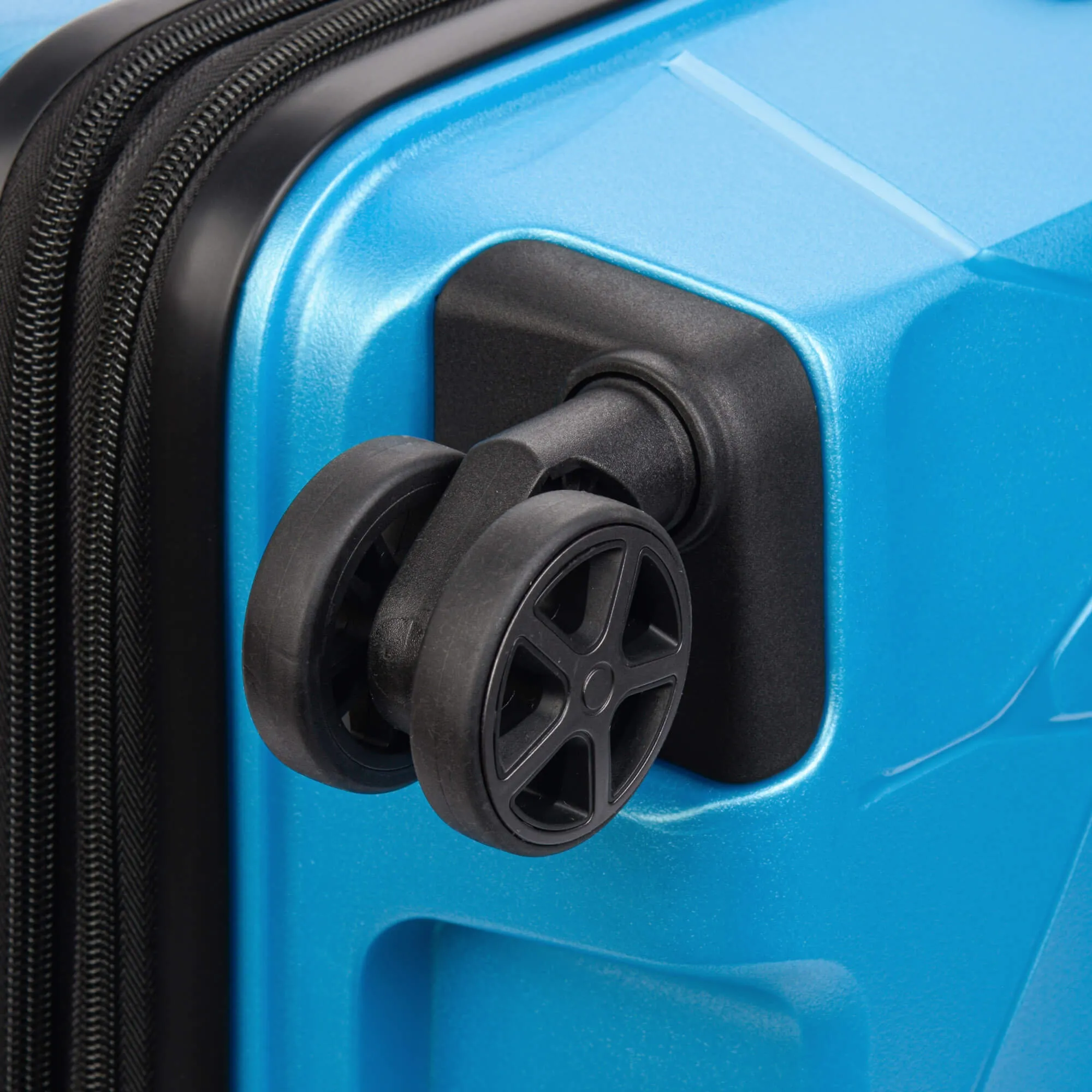 Średnia walizka SwissBags Lava 66 cm niebieski