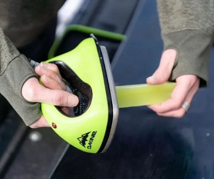 Smarowanie deski na gorąco